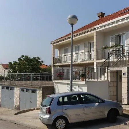 Providenca - Comfort With Balcony-3 아파트